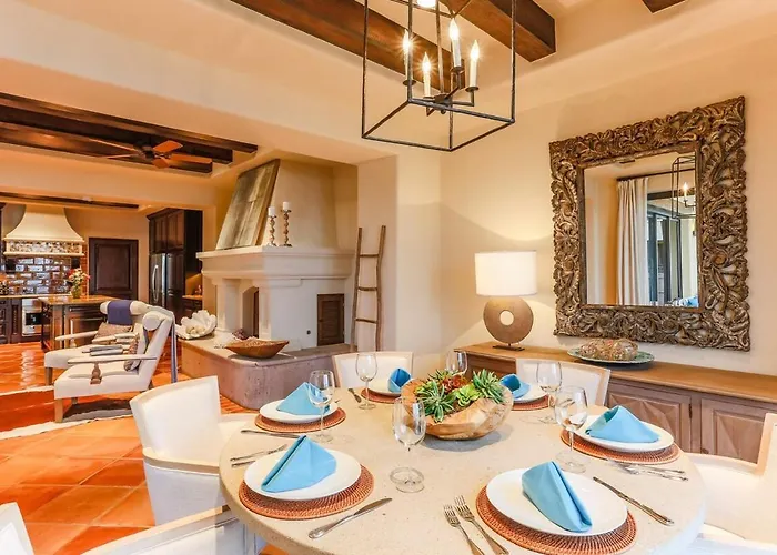 Exclusive Penthouse Jacuzzi & Private Access *
